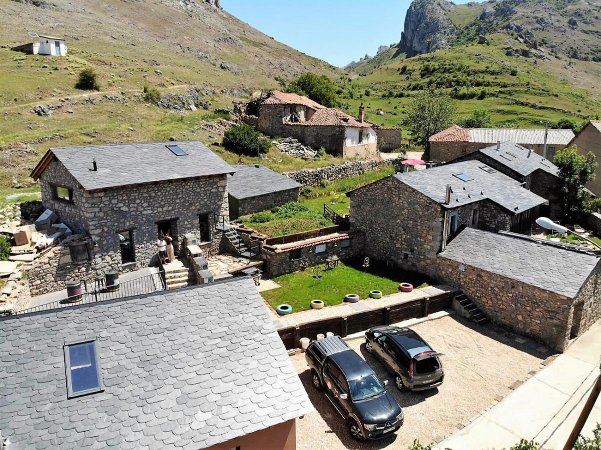 Casas Rurales Entre Babia Y La Luna Villafeliz Экстерьер фото