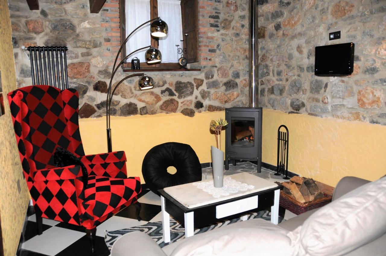 Casas Rurales Entre Babia Y La Luna Villafeliz Экстерьер фото